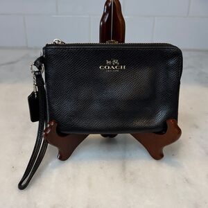Coach Wristlet Bag Purse Leather Cross Grain Textured Black Pouch Clutch Wallet